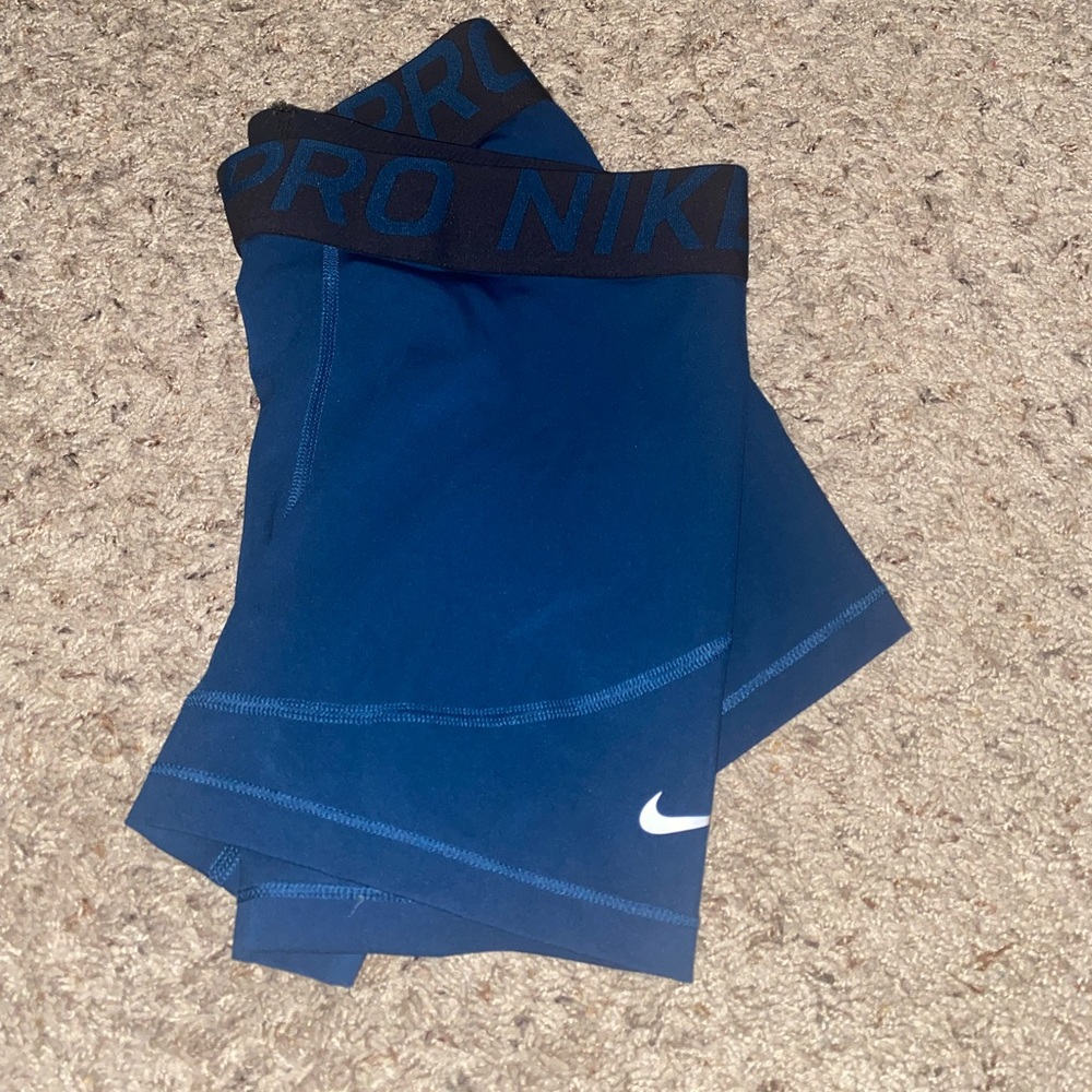 nike pros